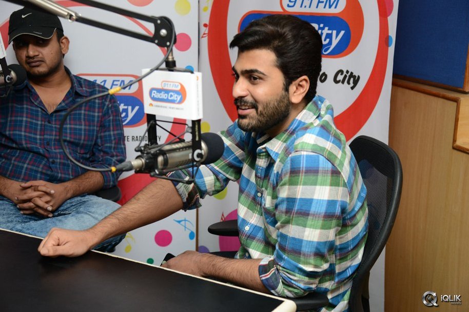 Express-Raja-Movie-Team-at-Radio-City